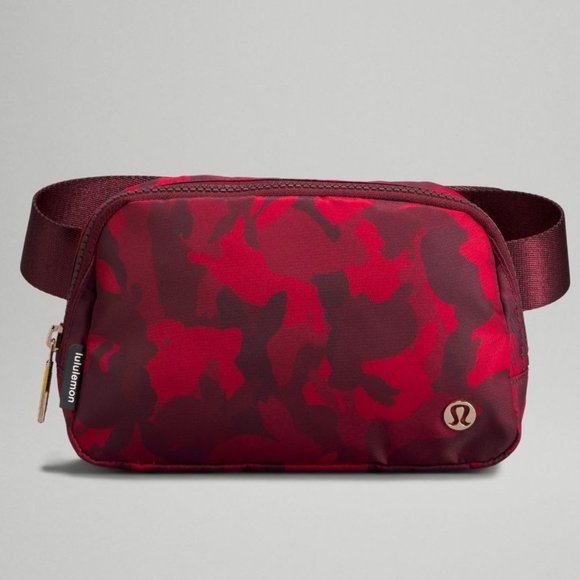⭐️BUNDLE⭐️Lululemon New Year (Red belt bag, Rabbit belt bag, Bucket bag & hat) - Picture 9 of 13